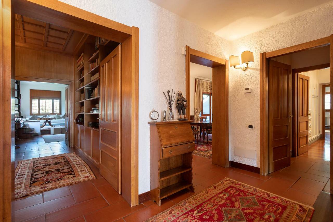 Villa In Via Della Marcigliana Casale Torre San Giovanni Екстер'єр фото